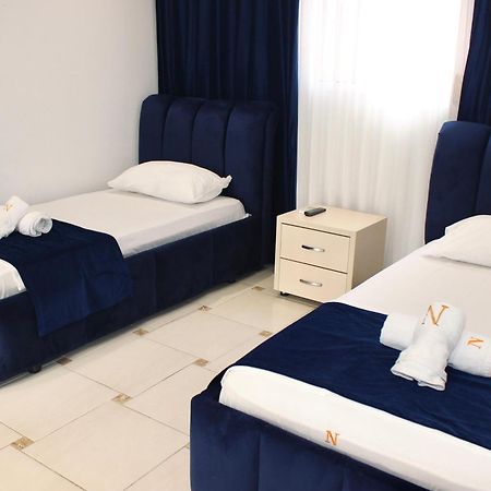 Qeparo Napolon Complex Hotel ภายนอก รูปภาพ